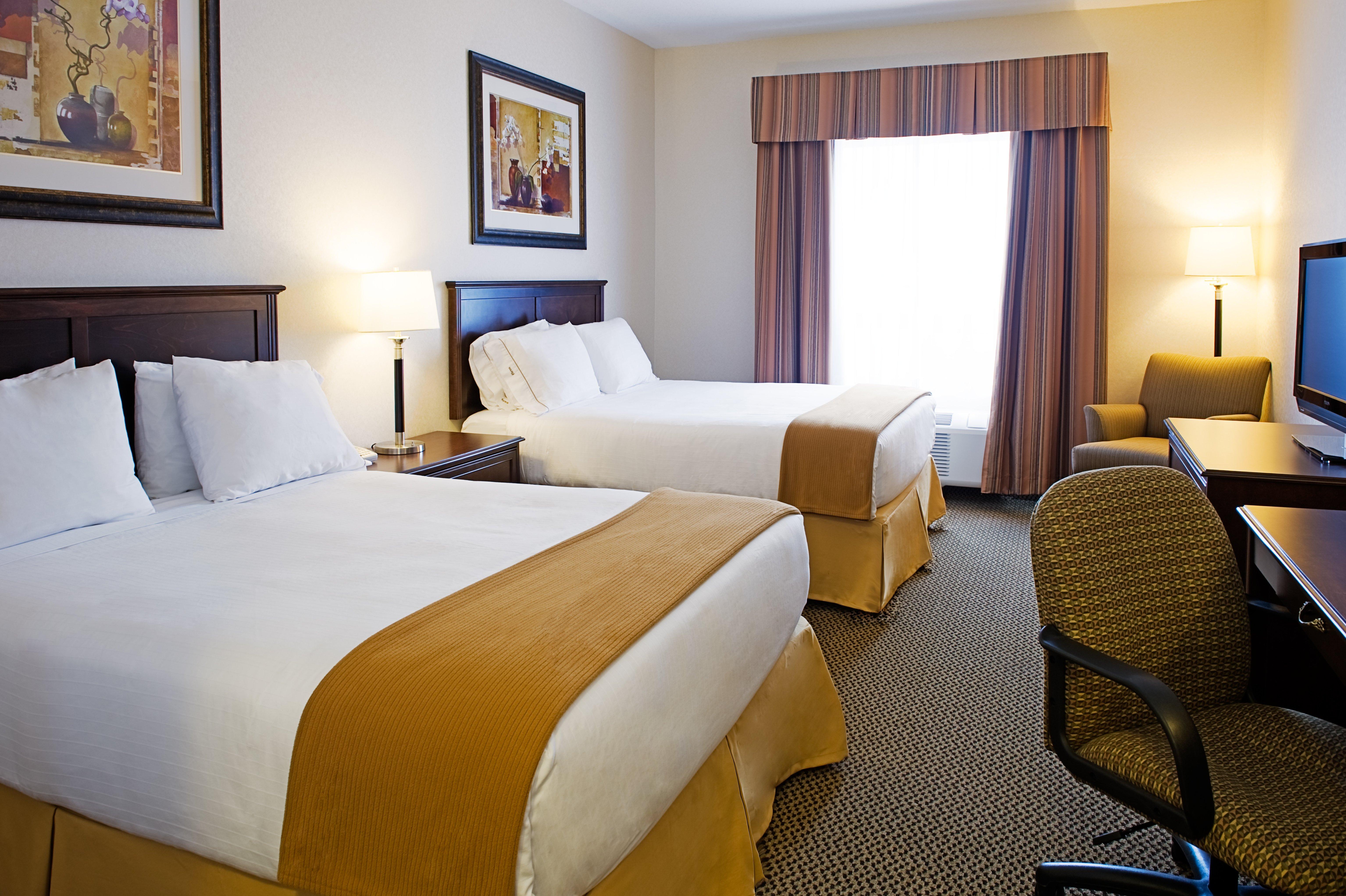 Holiday Inn Express Hotel & Suites - Slave Lake, An Ihg Hotel Zimmer foto