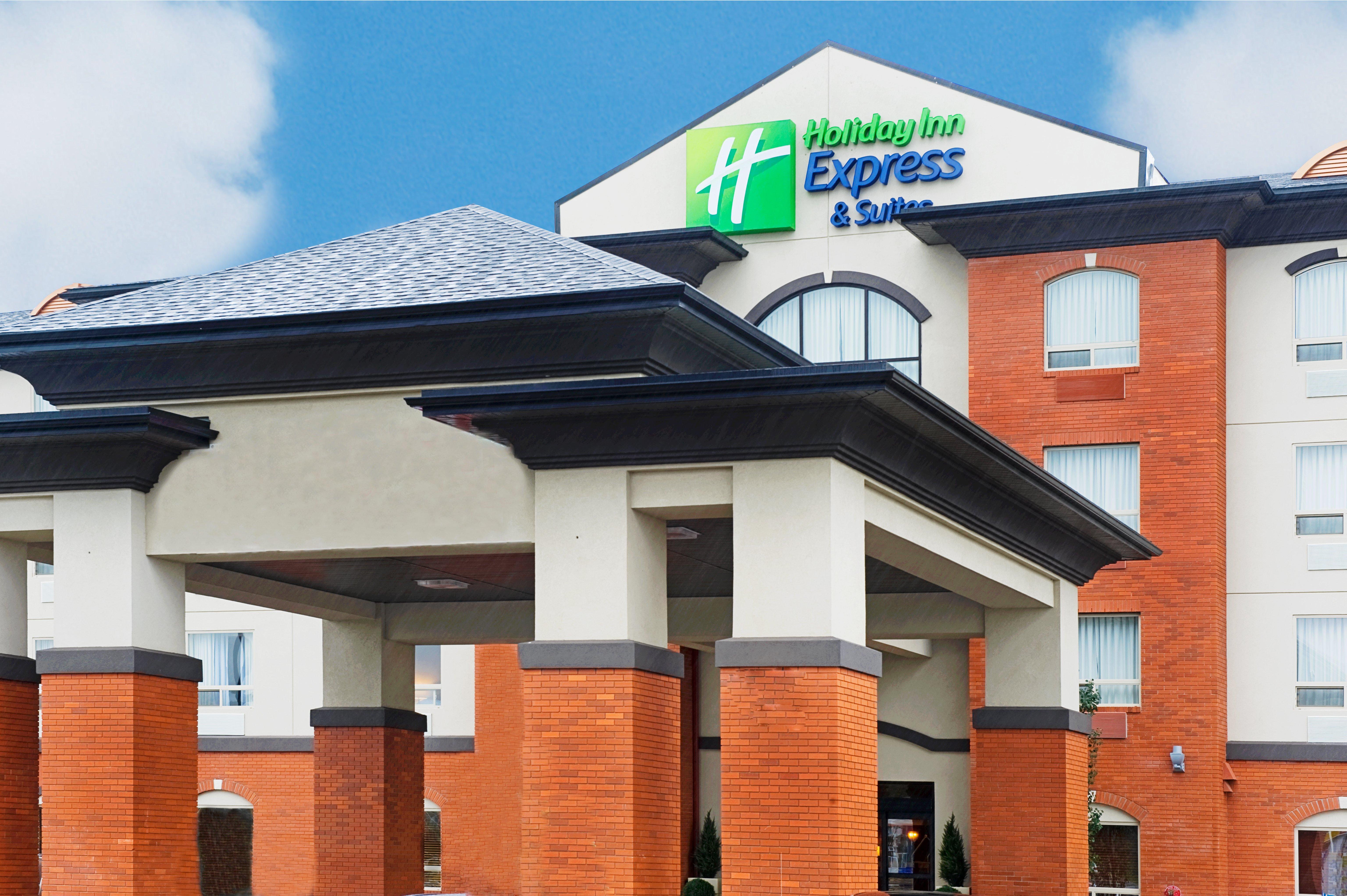 Holiday Inn Express Hotel & Suites - Slave Lake, An Ihg Hotel Exterior foto